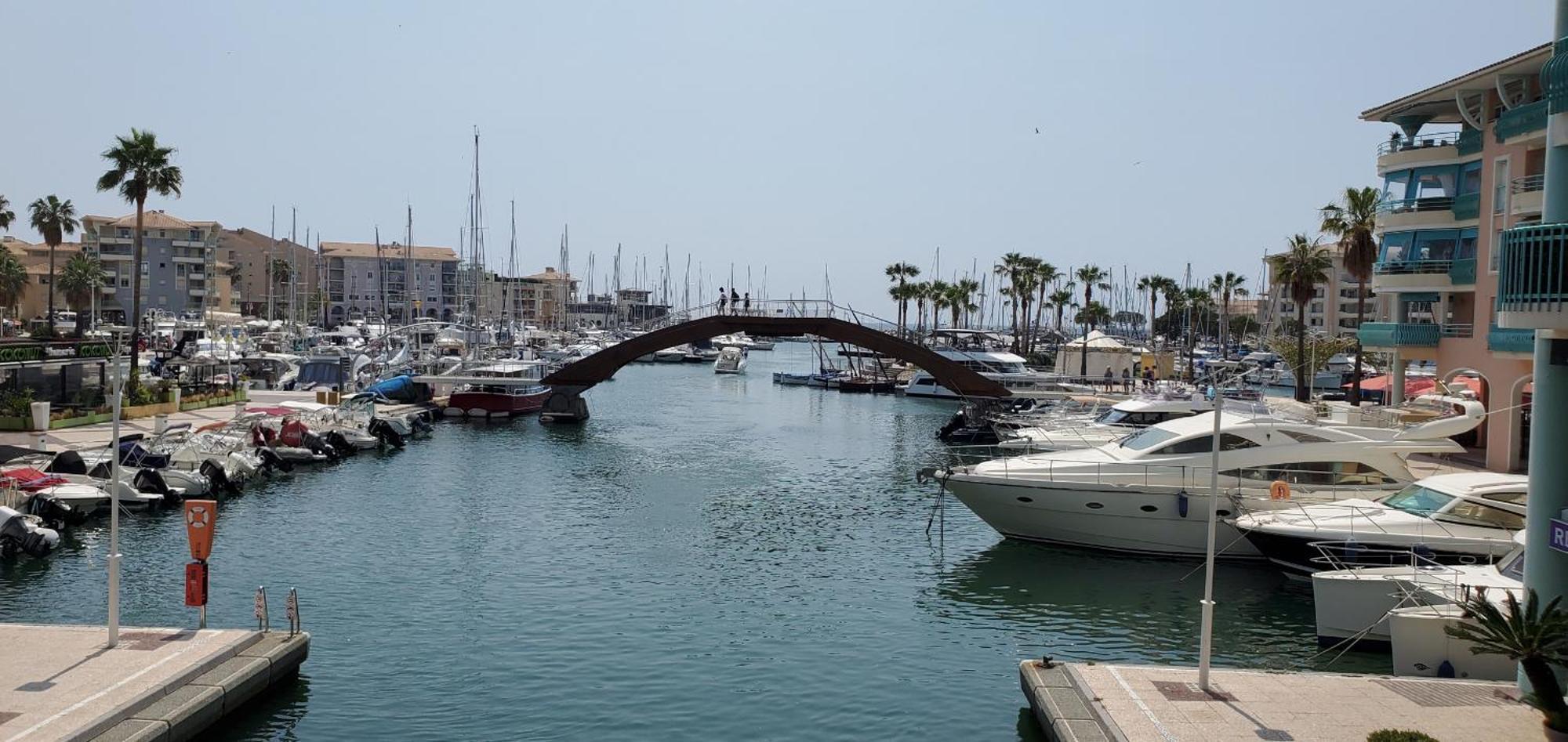 Residence Cap Hermes, Incroyable Vue Sur Le Port, Fréjus Zewnętrze zdjęcie