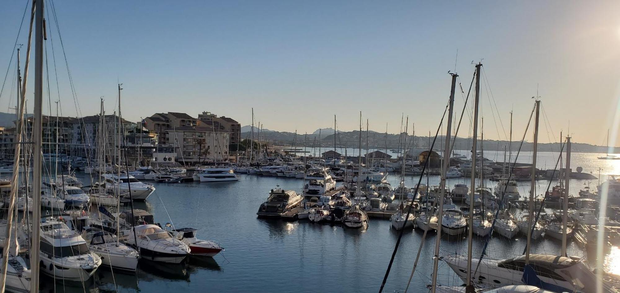 Residence Cap Hermes, Incroyable Vue Sur Le Port, Fréjus Zewnętrze zdjęcie