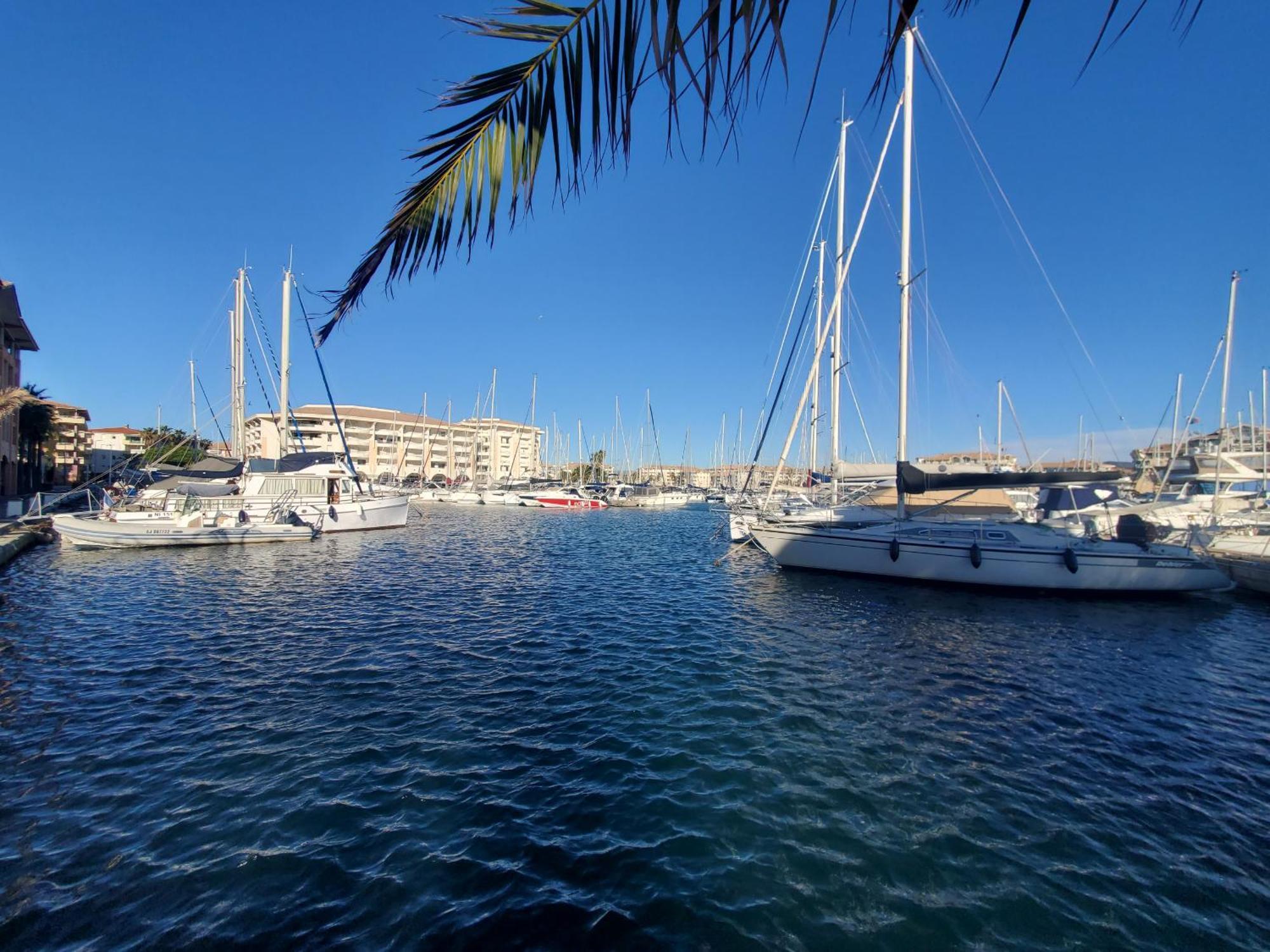 Residence Cap Hermes, Incroyable Vue Sur Le Port, Fréjus Zewnętrze zdjęcie